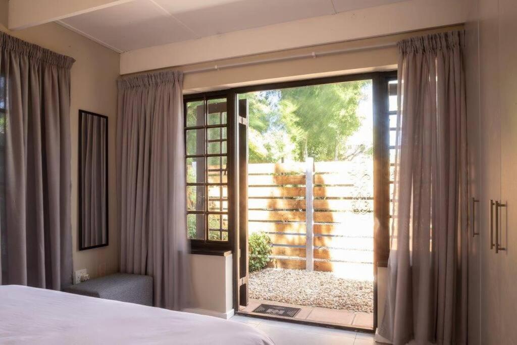 Mill Park Garden Cottage Port Elizabeth Luaran gambar